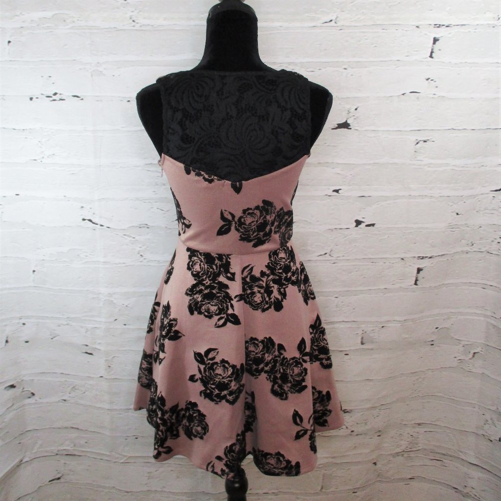 Trixxi Junior's Velveteen Rose Fit and Flare Short Dress - Picture 3 of 8
